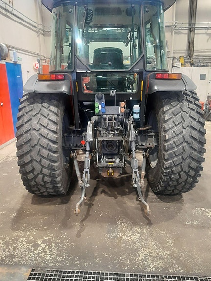 Massey Ferguson MF3650 Fronthyd,Laster 2 sett hjul 2017, kr 430 000,-