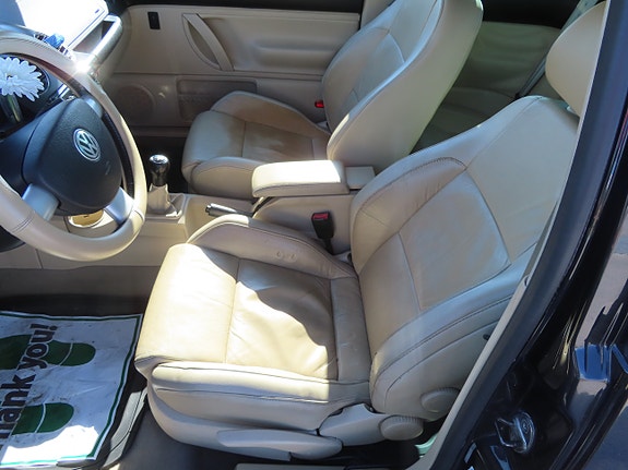 Volkswagen Beetle 11 of 26