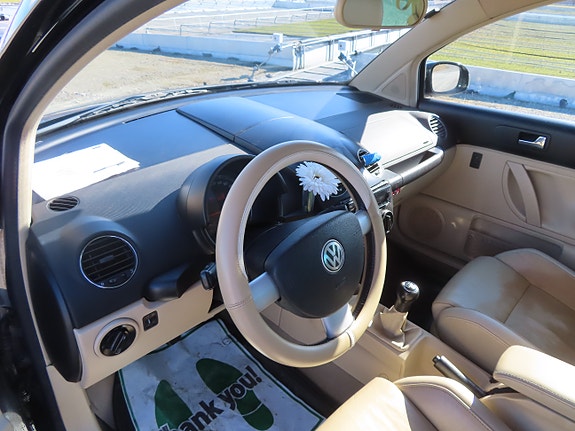 Volkswagen Beetle 13 of 26