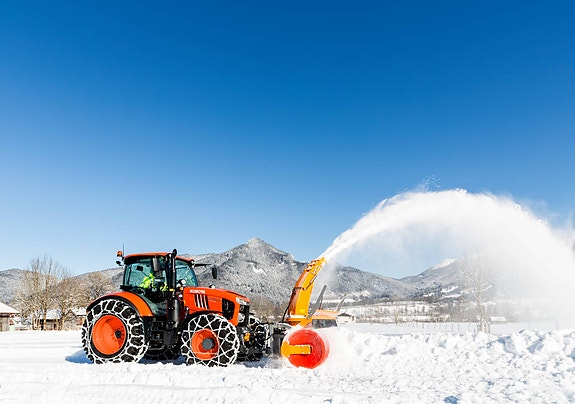 Kubota M5-112 7 of 8