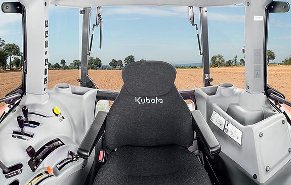 Kubota M5-112 6 of 8