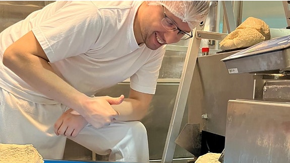 Mesterbakeren AS logo