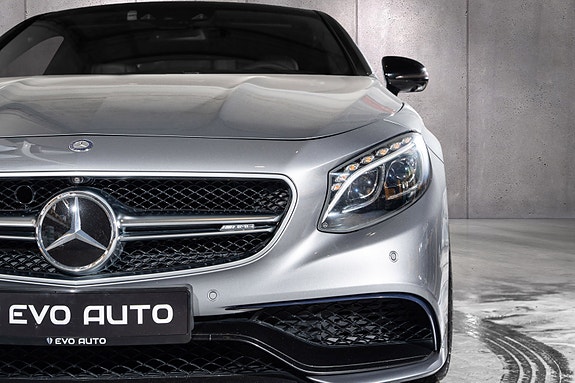 Mercedes-Benz S-Klasse 4 of 5