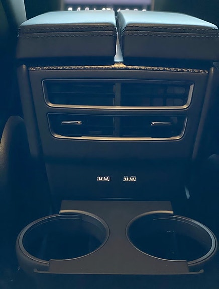 Tesla Model X 6 of 9