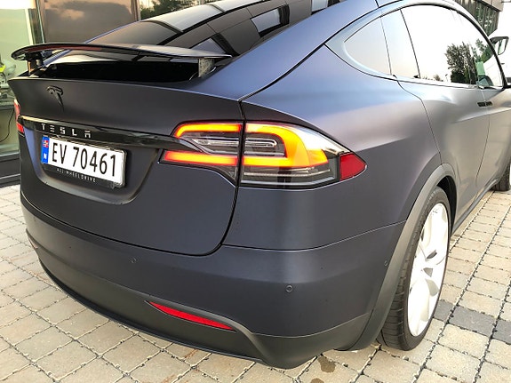 Tesla Model X 9 of 9