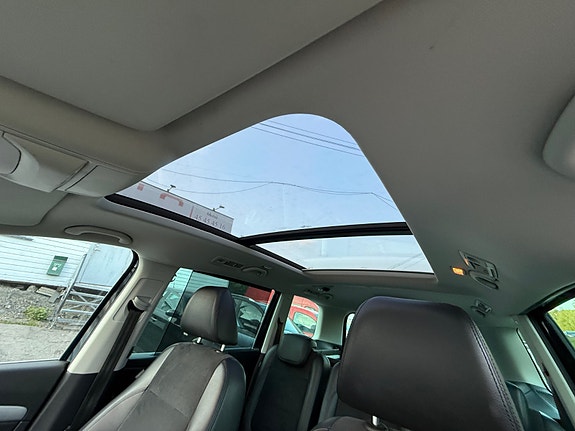 Volkswagen Sharan 21 of 21