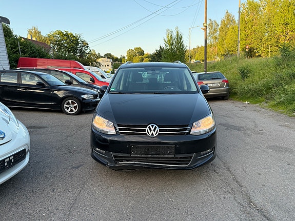 Volkswagen Sharan 2 of 21