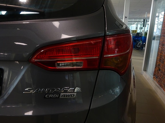 Hyundai Santa Fe 13 of 24