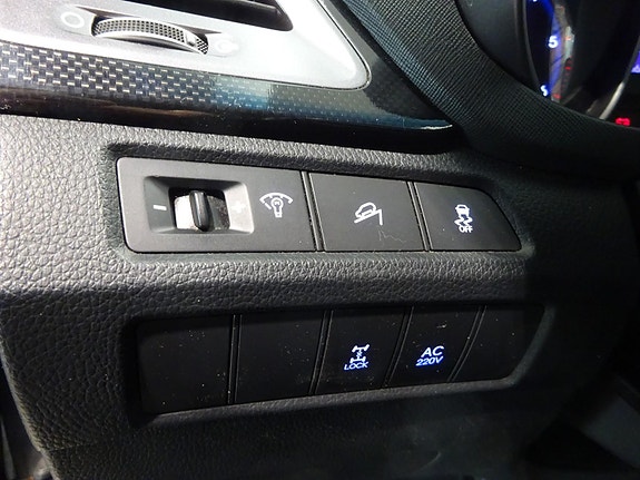 Hyundai Santa Fe 20 of 24