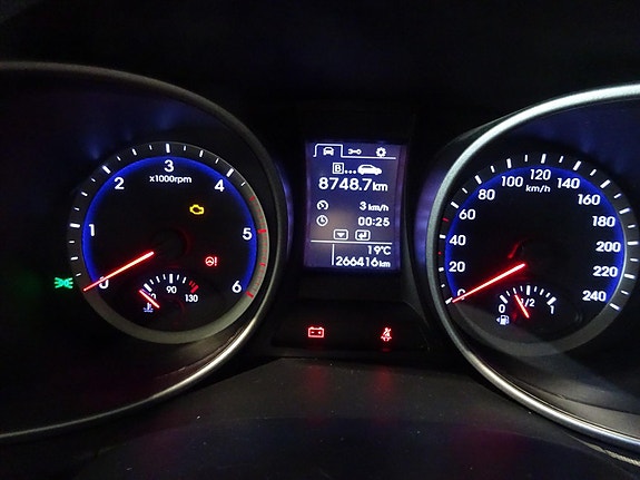 Hyundai Santa Fe 15 of 24