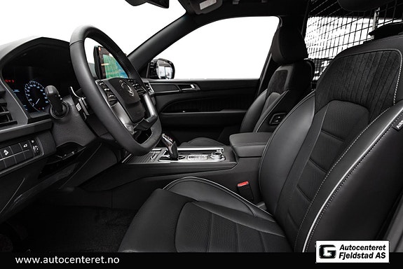 KGM Rexton 10 of 30
