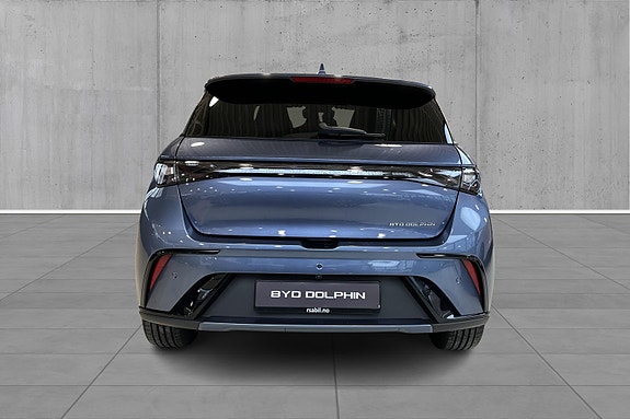 BYD Dolphin 4 of 18