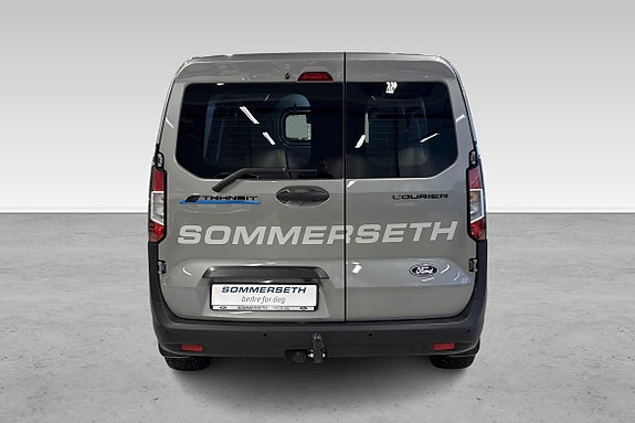 Ford E-Transit Courier 7 hos Sommerseth