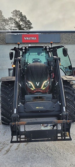 Valtra T235 2022, kr 1 795 000,-