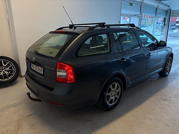 Skoda Octavia 4 of 5
