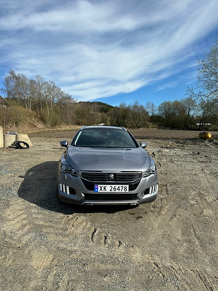 Peugeot 508 2 of 5