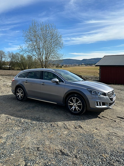 Peugeot 508 3 of 5