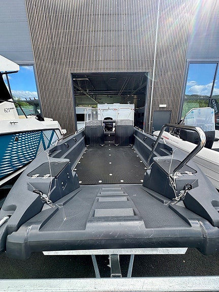 Bilde 14 av MULTI III MED MERCURY 75HK SEAPRO.