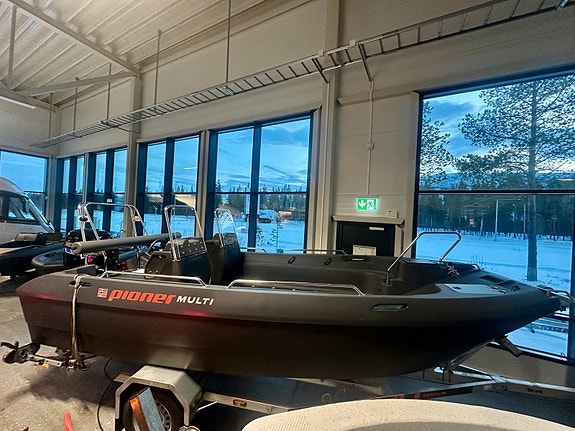 Bilde 4 av MULTI III MED MERCURY 75HK SEAPRO.