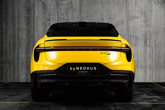 Lotus Eletre 12 of 30