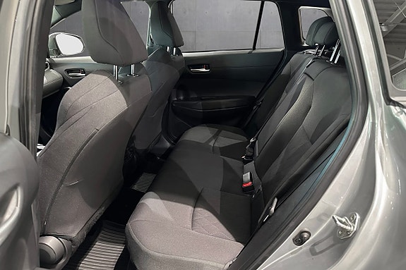 Toyota Corolla Cross 16 of 20