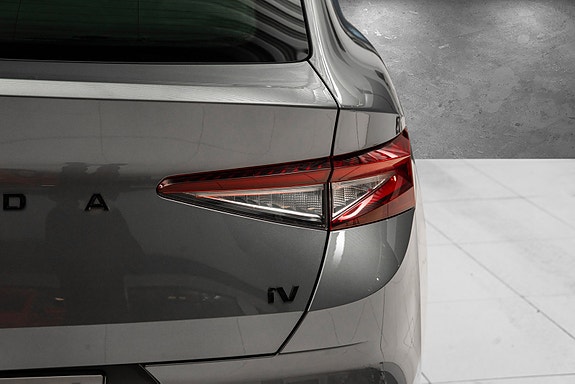 Skoda Enyaq Coupe RS 7 of 30