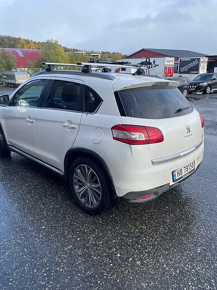 Peugeot 4008 6 of 13