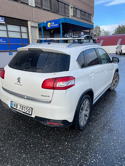 Peugeot 4008 5 of 13