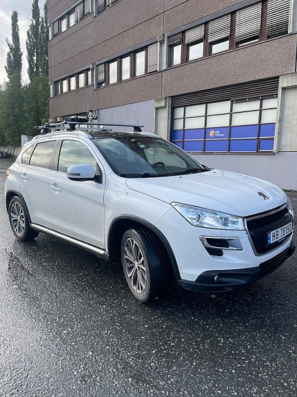 Peugeot 4008 3 of 13