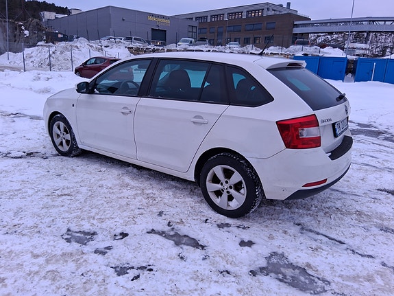 Skoda Rapid Spaceback 8 of 15