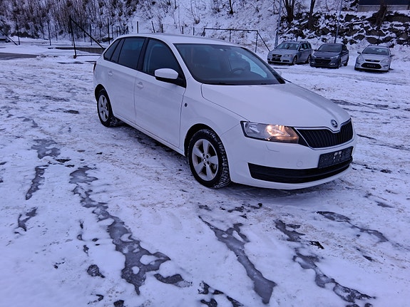 Skoda Rapid Spaceback 4 of 5
