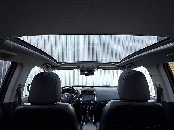 Peugeot 4008 8 of 23
