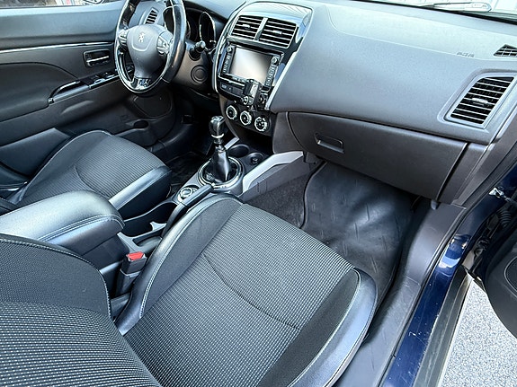 Peugeot 4008 10 of 23