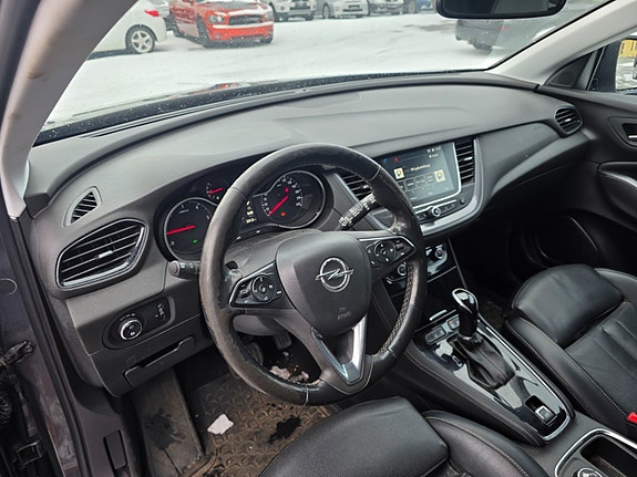Opel Grandland X 14 of 30