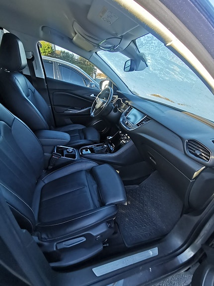 Opel Grandland X 18 of 30