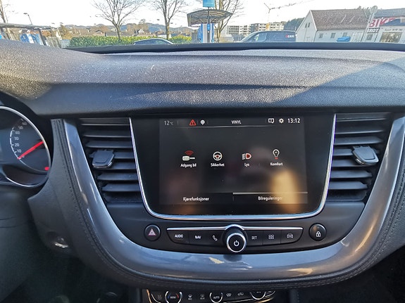 Opel Grandland X 29 of 30