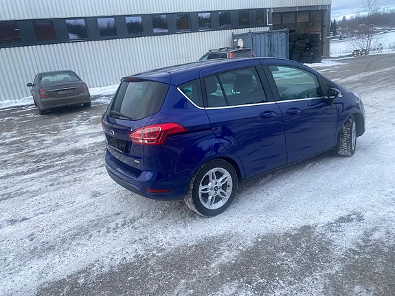 Ford B-MAX 4 of 5