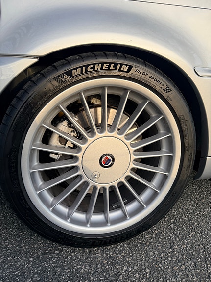 Alpina B3 11 of 30
