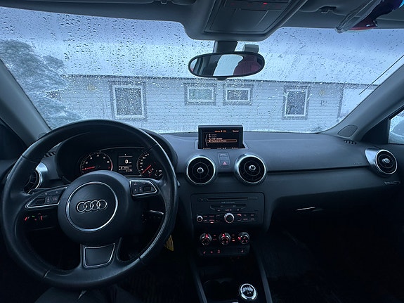 Audi A1 10 of 13