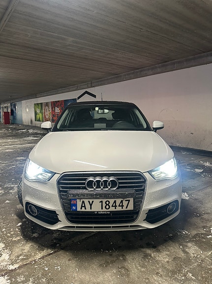 Audi A1 3 of 13