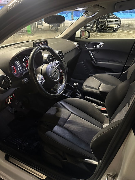 Audi A1 7 of 13
