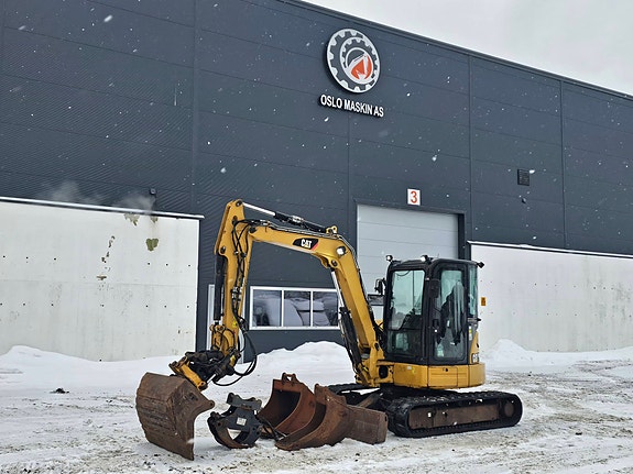 Cat 305.5E CR, 2013 Mod, 5260 timer, Rotortilt, 3 Skuffer, Klype, Nylig sertifisert.
