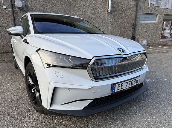 Skoda Enyaq 3 of 19