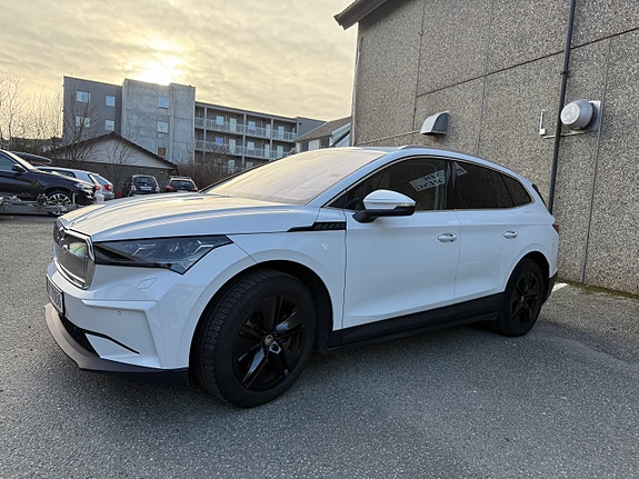 Skoda Enyaq 10 of 19