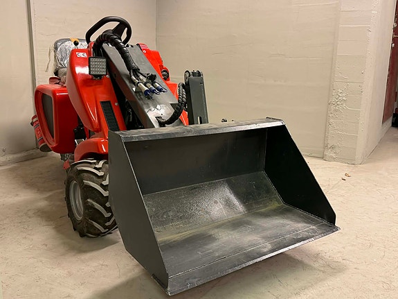 Heracles H130E 3WD Li-Ion EL 6 Timer drift / 2 timer ladetid - AVANT-INNFESTING - EKSTRA HYDRAULIKKUTTAK