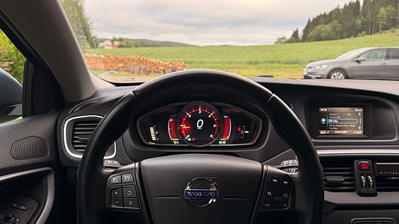 Volvo V40 5 of 5