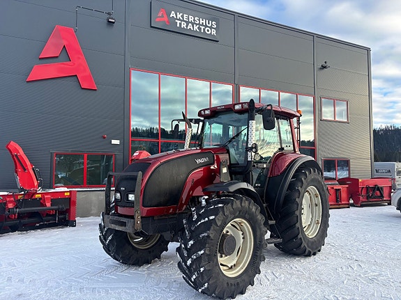 Valtra M150 med laster! 2004, kr 419 000,-