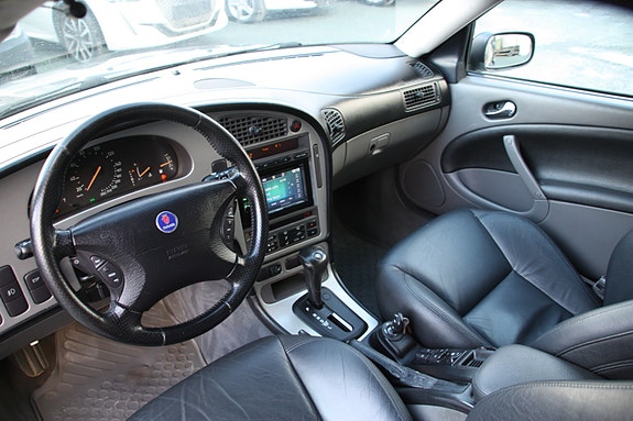 Saab 9-5 9 of 23