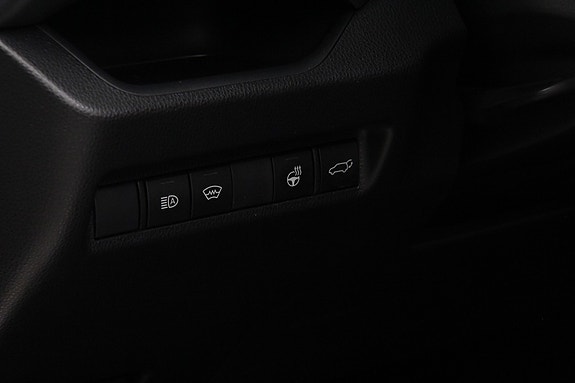 Toyota RAV4 Plug-in Hybrid 23 of 30