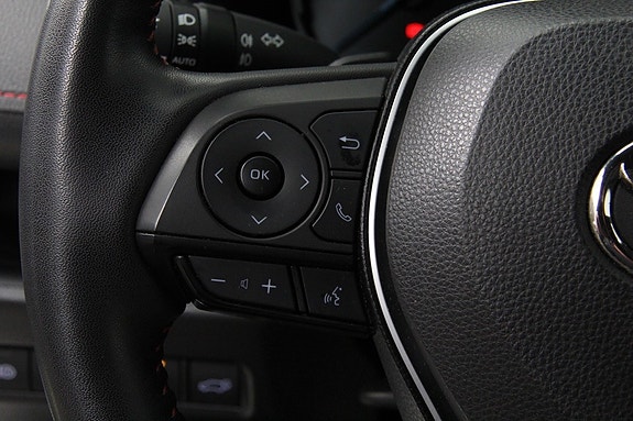 Toyota RAV4 Plug-in Hybrid 24 of 30